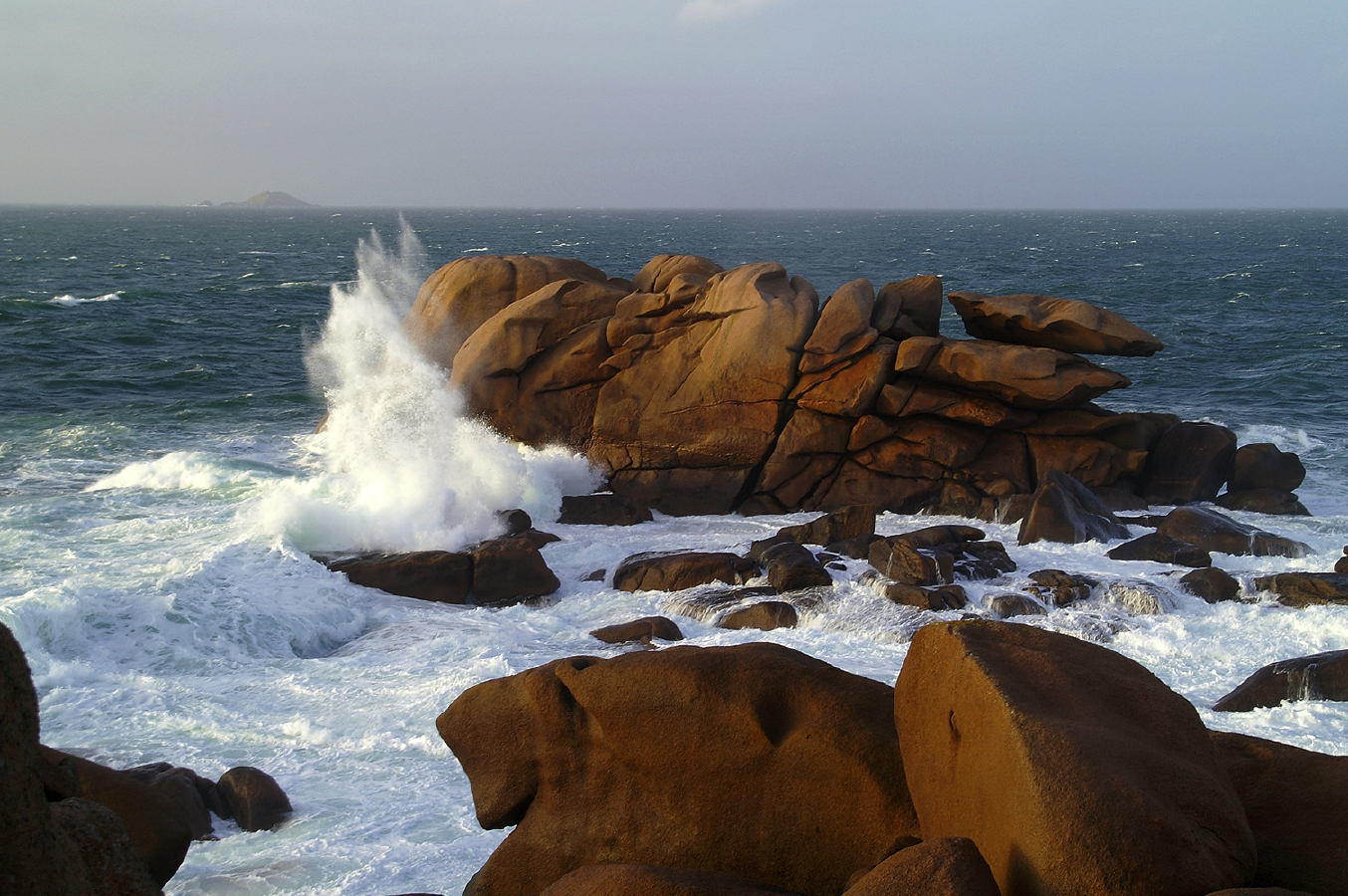 Bretagne-Rosa_Granitkueste.jpg